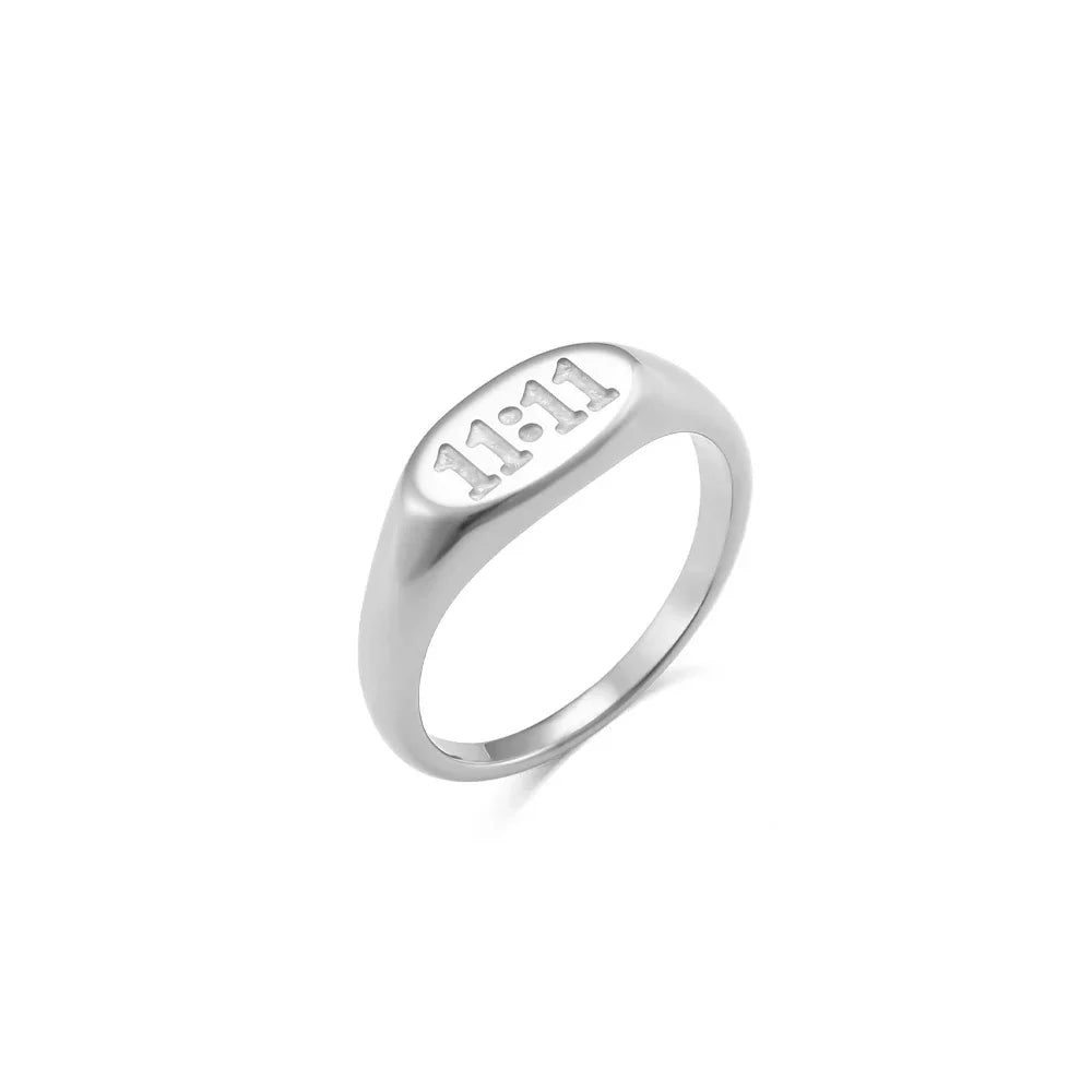 11:11 Oval Ring